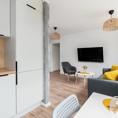 Apartment View With Balcony Winogrady By Renters Poznan