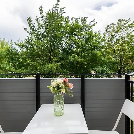 View With Balcony Winogrady By Renters